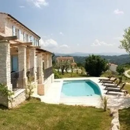 Hochwertig Ausgestattete Ferienvilla Mit Grossem Garten- Und Poolbereich Holiday home *