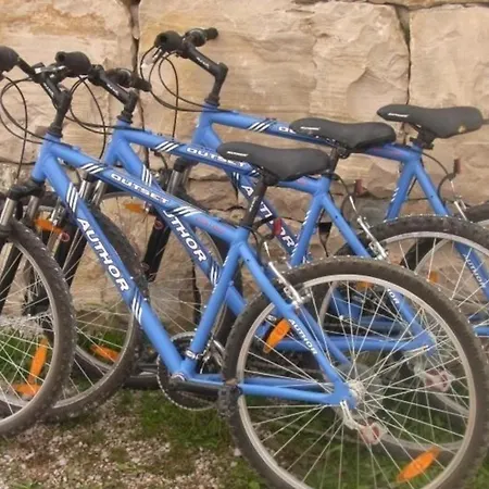 Hochwertig Ausgestattete Ferienvilla Mit Grossem Garten- Und Poolbereich Σπίτι διακοπών Sovinjak
